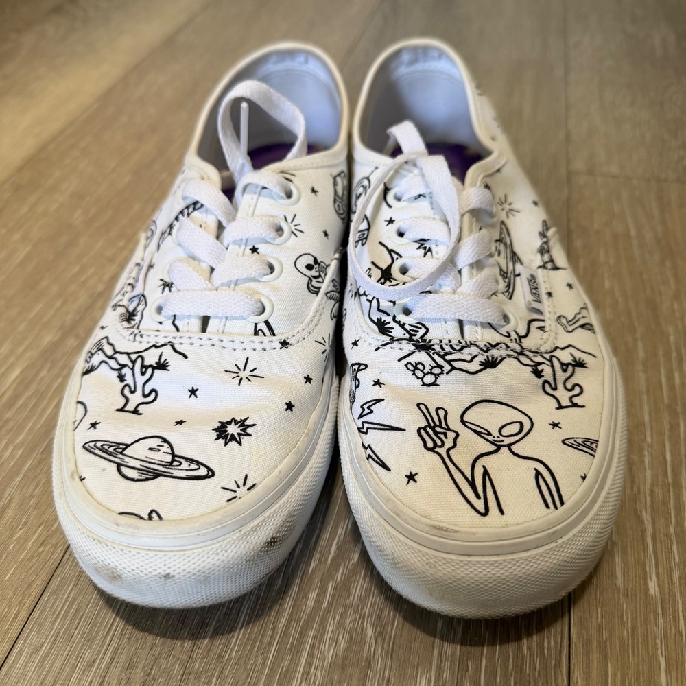 Vans Authentic Alien UFO Doodle Print White Canvas Sneakers Womens 6.5 Mens 5.0